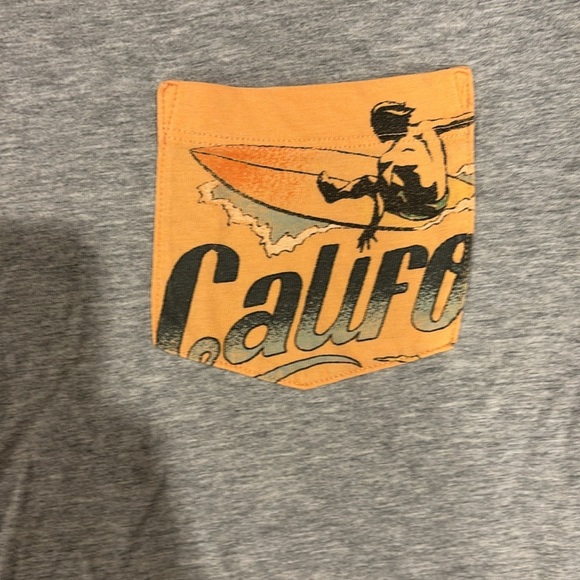 graphic shirt - Picture 3 of 4